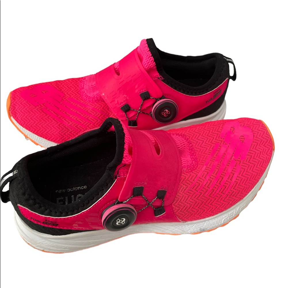 Women’s New Balance Fuel Core Hot Pink Size 8.5
